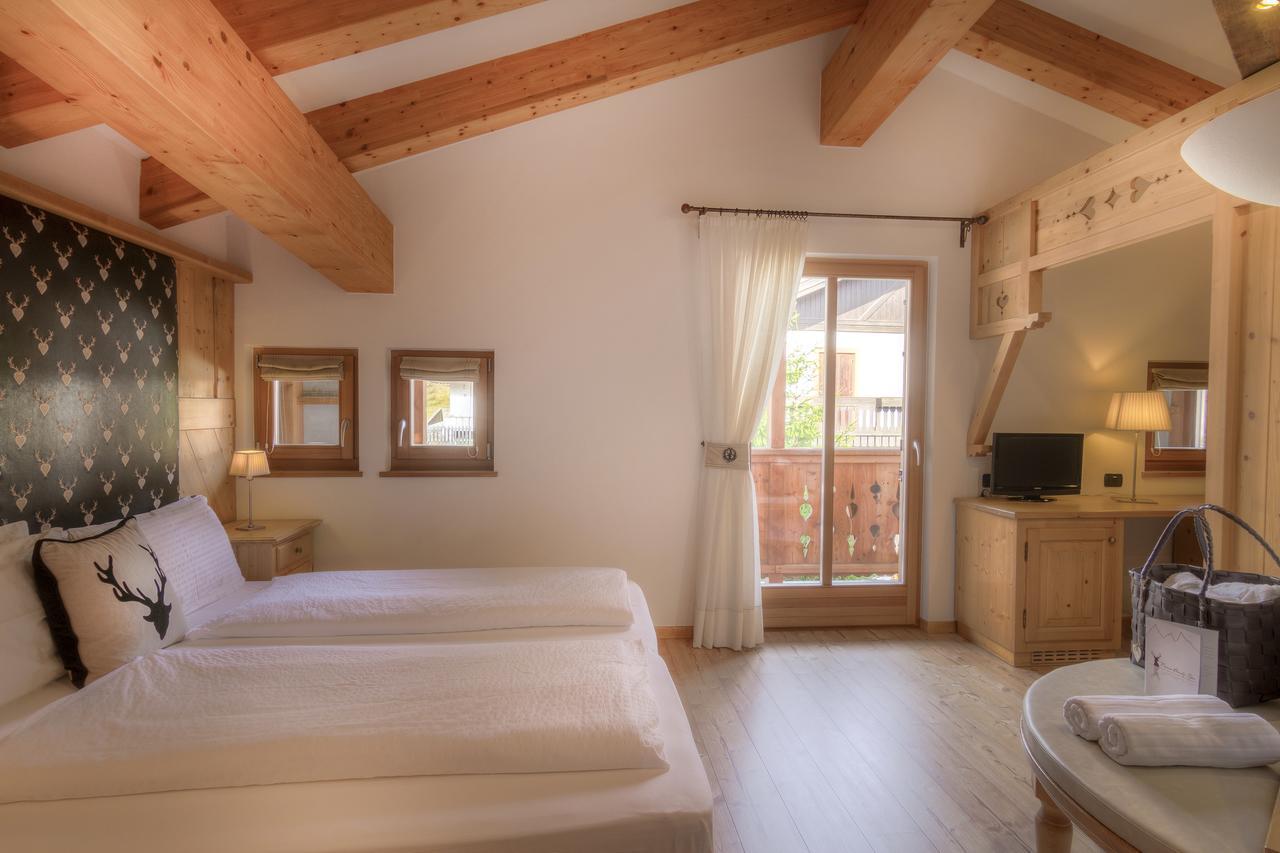 Hotel Madonnina Resort And Wellness Soraga Dış mekan fotoğraf