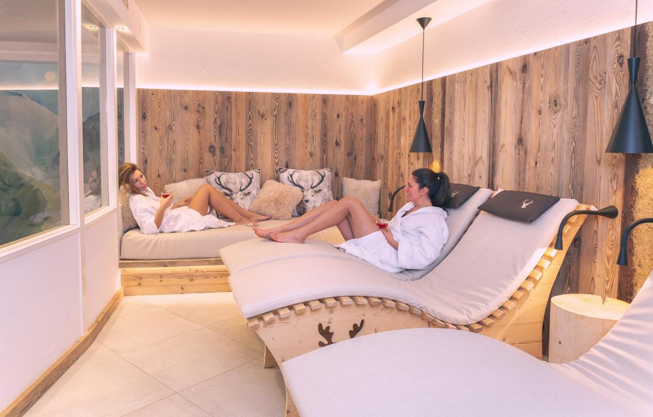 Hotel Madonnina Resort And Wellness Soraga Dış mekan fotoğraf